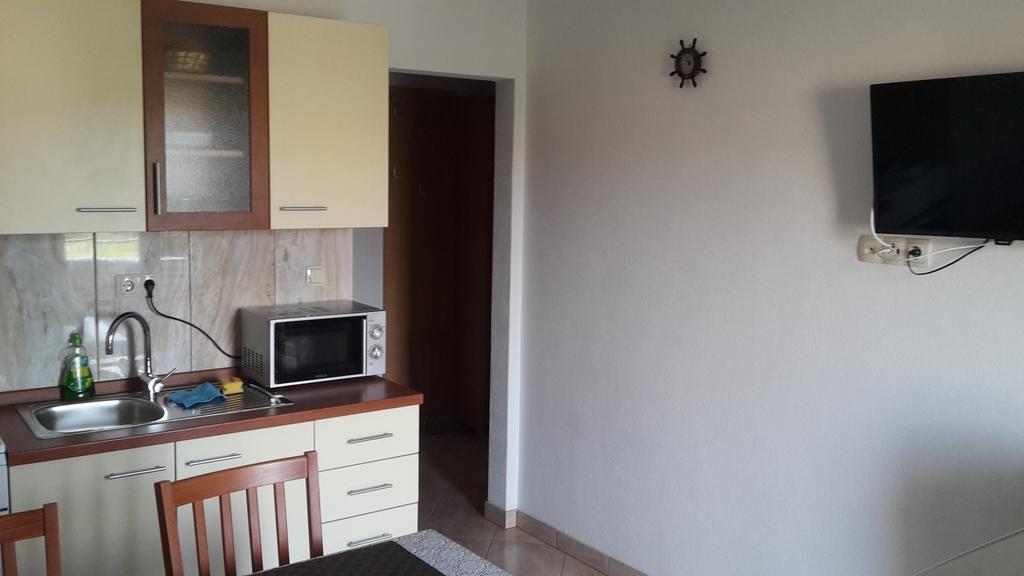 Vila Suzana Tribunj  Luaran gambar